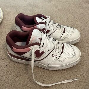 New balance 550 maroon and white size 6.5 Women’s